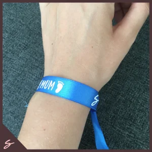 imgi_47_Braccialetto-blu-300x300